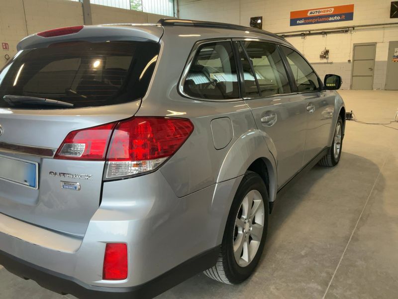 Subaru Legacy 2.0 Diesel Outback Comfort 2014 – снимка 8