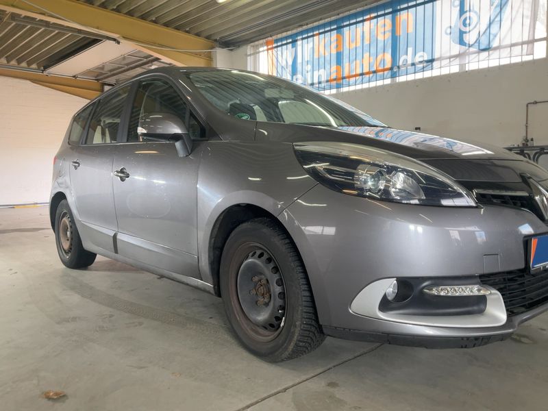 Renault Grand Scenic 1.5 dCi Paris 2014 – снимка 12