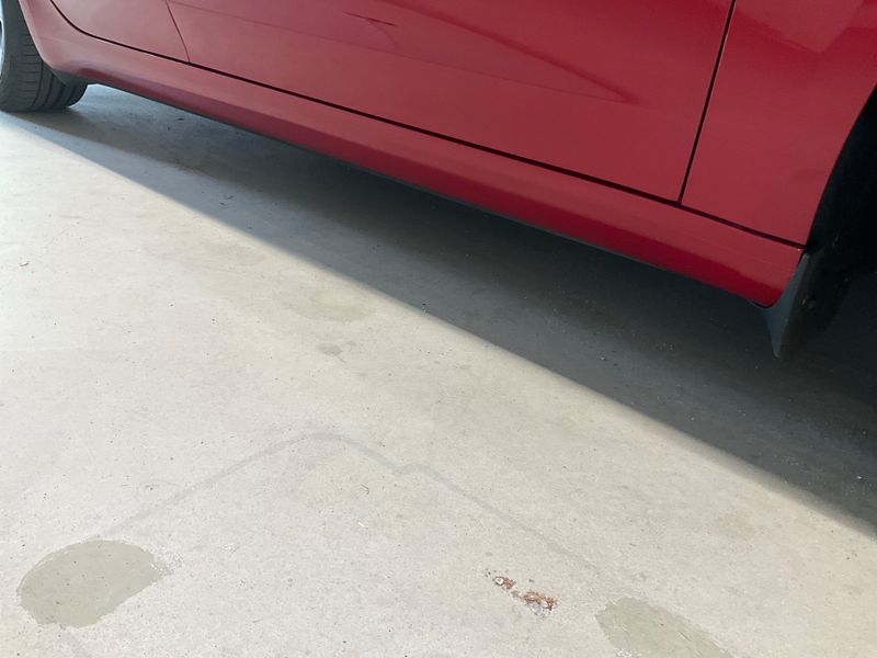 Tesla Model 3 Standard Range 2023 – снимка на щета
