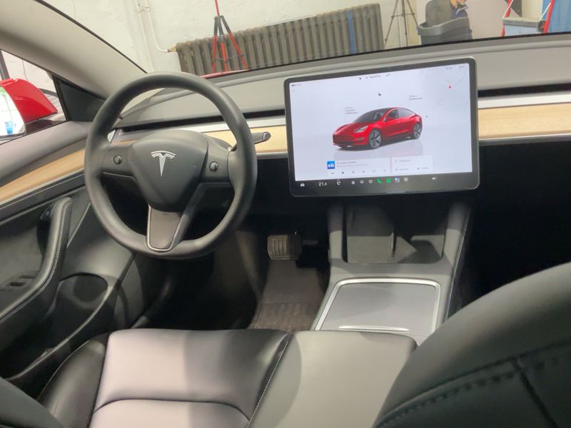 Tesla Model 3 Standard Range 2023 – снимка 12