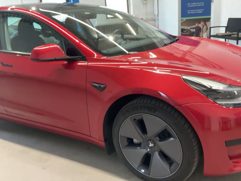 Tesla Model 3 Standard Range 2023 – снимка на щета
