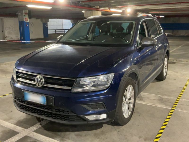 Volkswagen Tiguan 2.0 TDI Business BlueMotion Tech 2016 – снимка 1