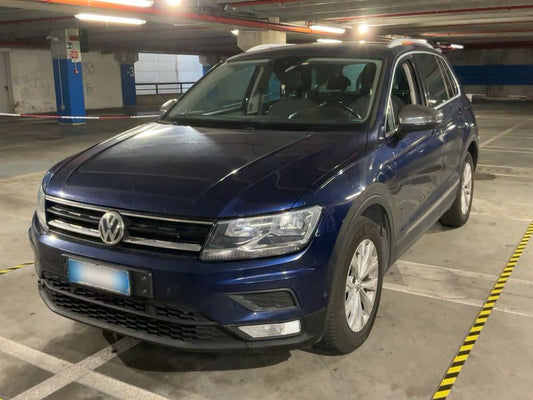 Volkswagen Tiguan 2.0 TDI Business BlueMotion Tech 2016 – снимка 1
