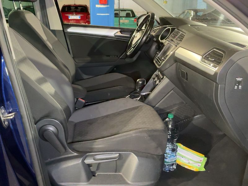 Volkswagen Tiguan 2.0 TDI Business BlueMotion Tech 2016 – снимка 16