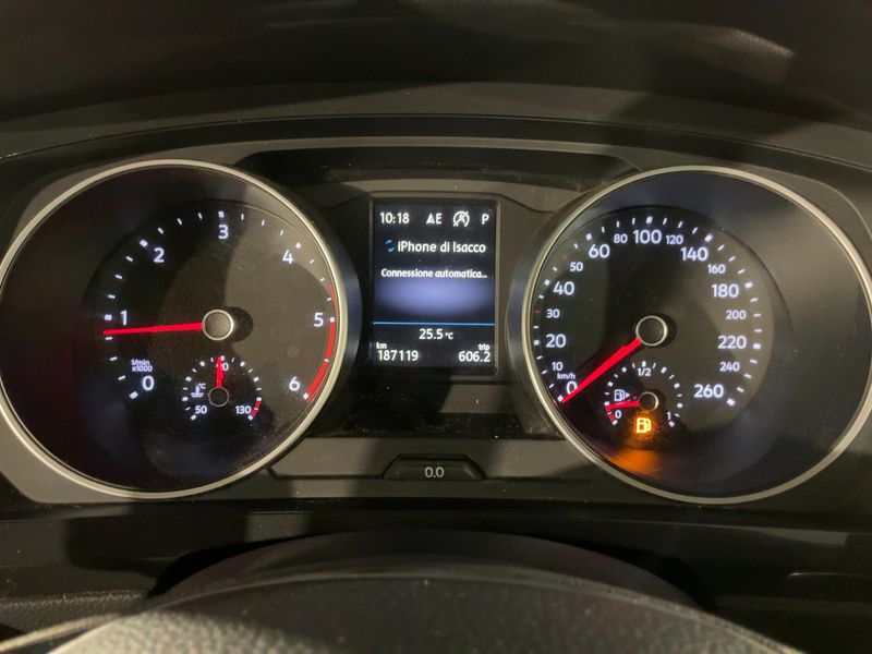 Volkswagen Tiguan 2.0 TDI Business BlueMotion Tech 2016 – снимка 18