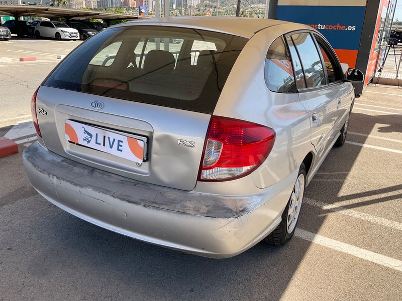Kia Rio 1.3 RS 5 2004 – снимка 2