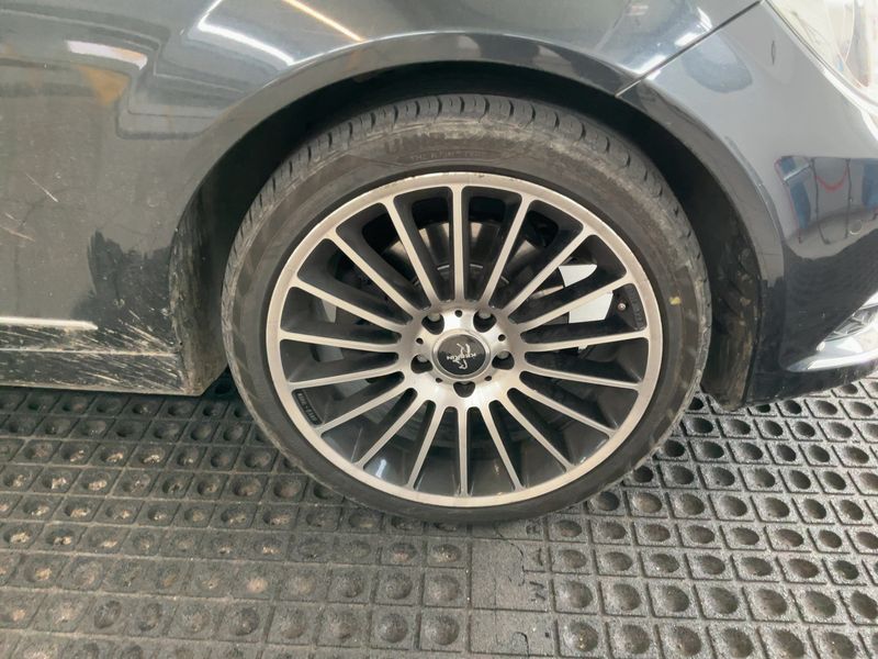Mercedes-Benz C-Klasse C 220 CDI T BlueEfficiency Avantgarde 2014 – снимка 19