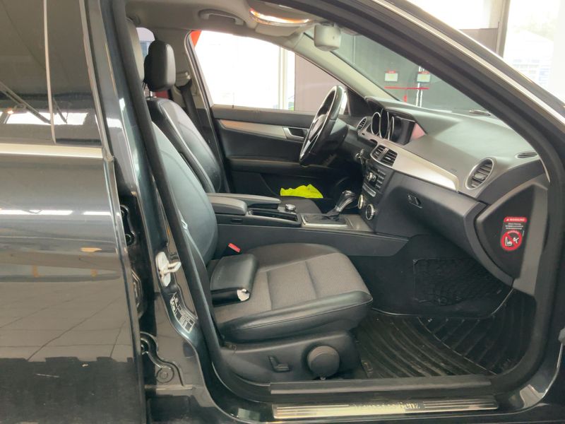 Mercedes-Benz C-Klasse C 220 CDI T BlueEfficiency Avantgarde 2014 – снимка 11