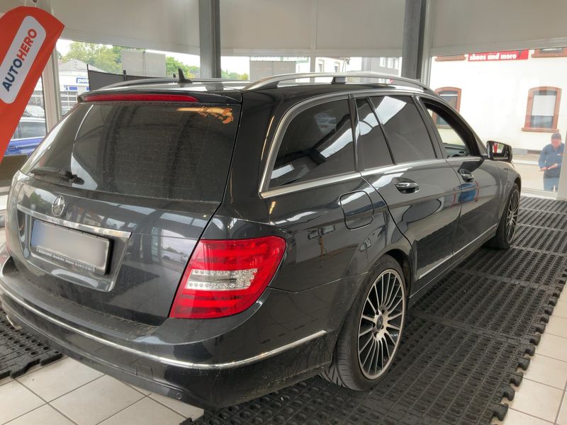Mercedes-Benz C-Klasse C 220 CDI T BlueEfficiency Avantgarde 2014 – снимка 6