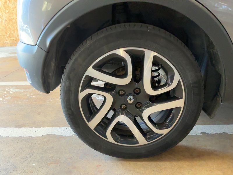 Renault Captur 1.5 dCi Energy Intens 2014 – снимка 9