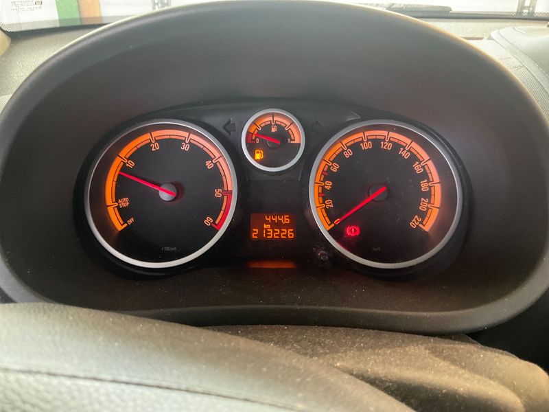 Opel Corsa 1.3 CDTI Edition 2013 – снимка 4
