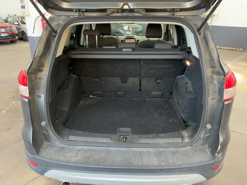 Ford Kuga 2.0 TDCi Plus 2016 – снимка 15