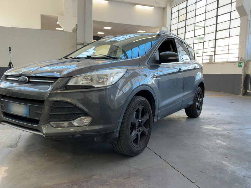 Ford Kuga 2.0 TDCi Plus 2016 – снимка 2