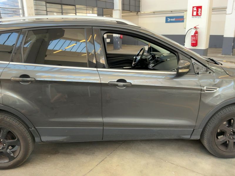 Ford Kuga 2.0 TDCi Plus 2016 – снимка 10
