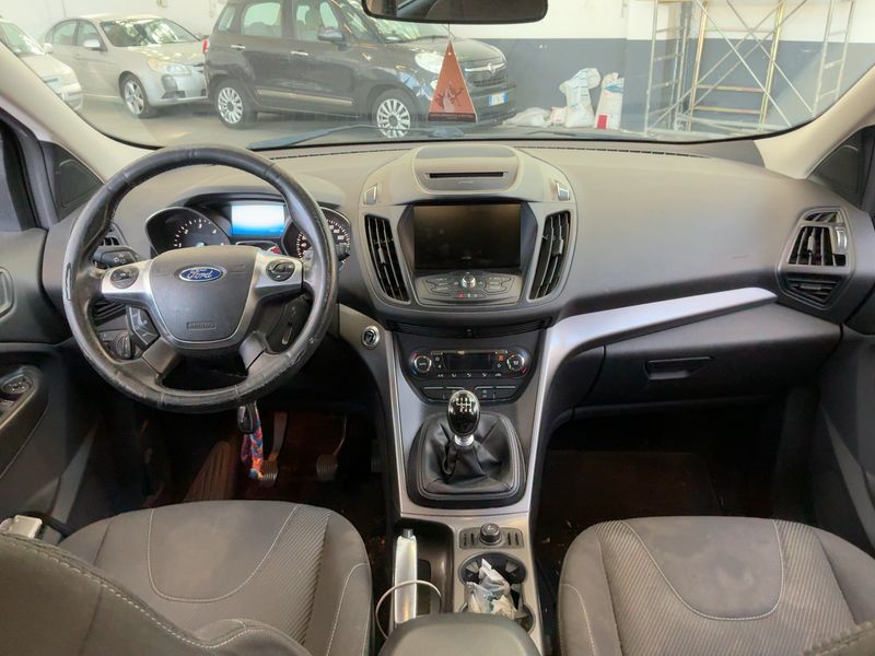 Ford Kuga 2.0 TDCi Plus 2016 – снимка 17