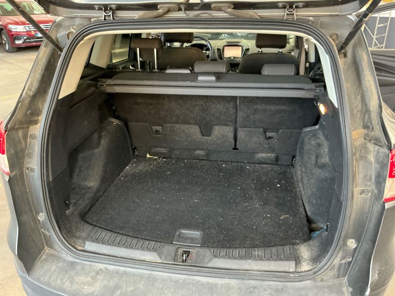 Ford Kuga 2.0 TDCi Plus 2016 – снимка 33