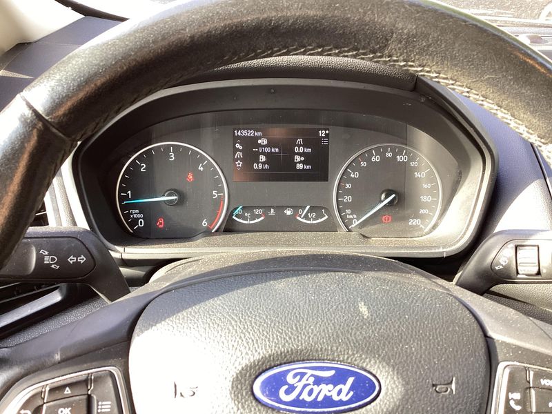 Ford EcoSport 1.5 TDCi Titanium 2018 – снимка 18