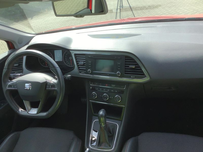 Seat Leon 1.4 TSI ACT FR 2014 – снимка 18