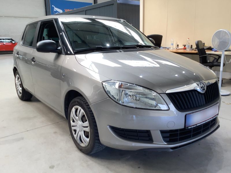 Skoda Fabia 1.2 Active 2015 – снимка 12
