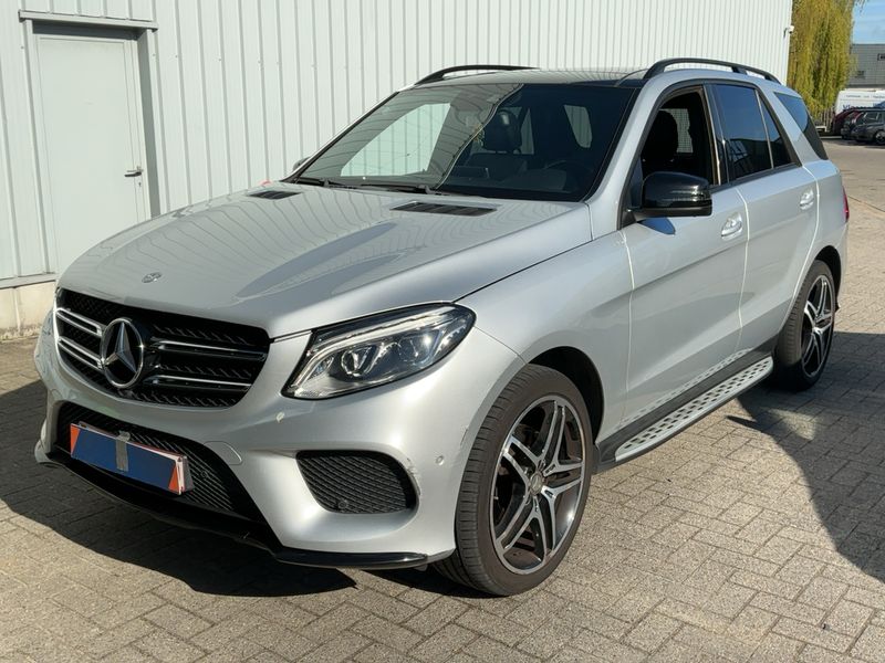 Mercedes-Benz GLE-Klasse GLE 250 d 4Matic AMG Line 2016 – снимка 2