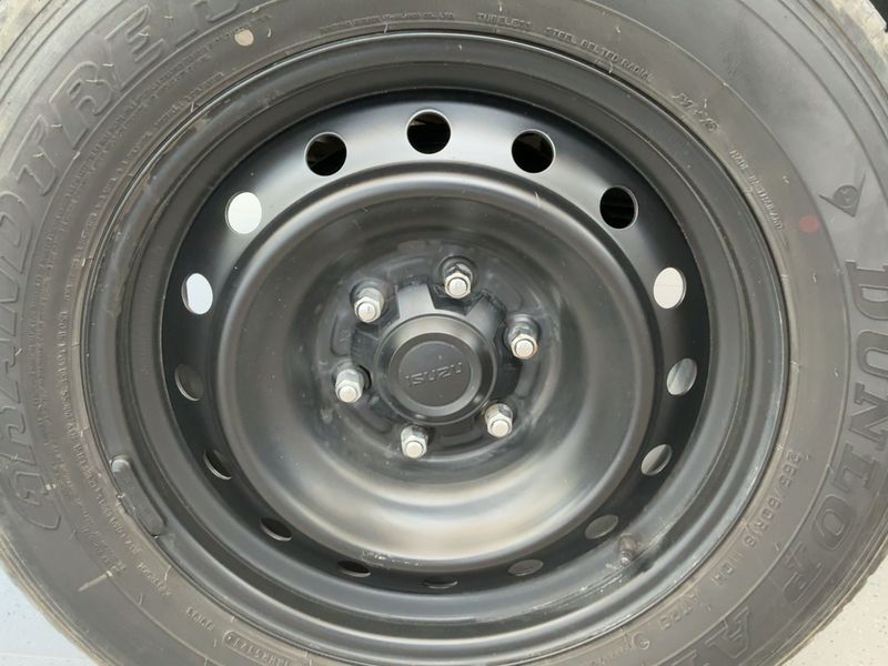 Isuzu D-MAX 1.9 Turbodiesel Space Cab 4WD L 2024 – снимка 9