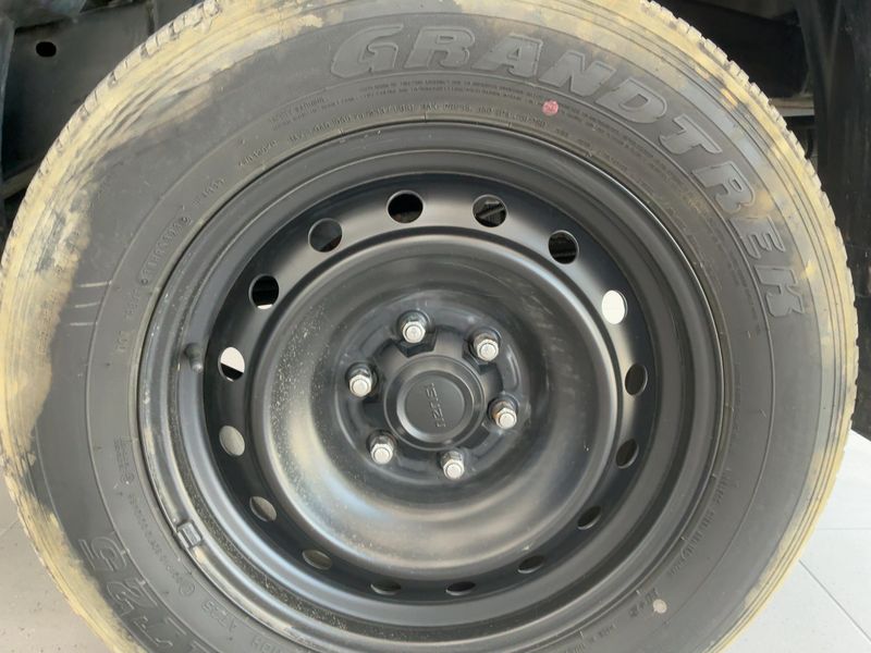 Isuzu D-MAX 1.9 Turbodiesel Space Cab 4WD L 2024 – снимка 5