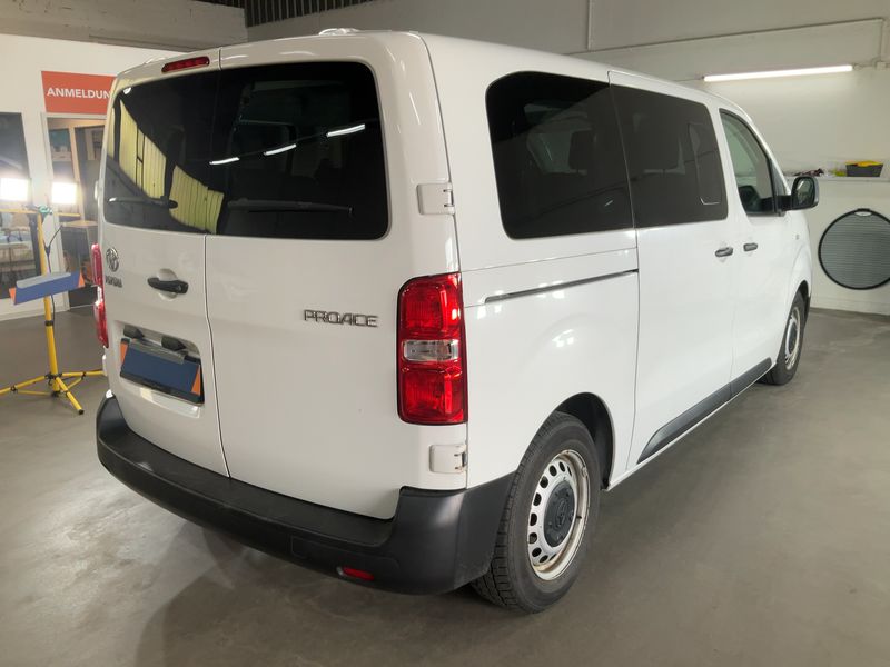 Toyota ProAce 1.5 D-4D L1 Kombi 2019 – снимка 6