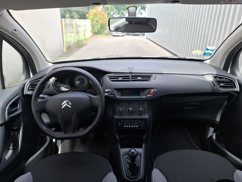 Citroen C3 1.6 Blue-HDi Societe Attraction 2016 – снимка 11