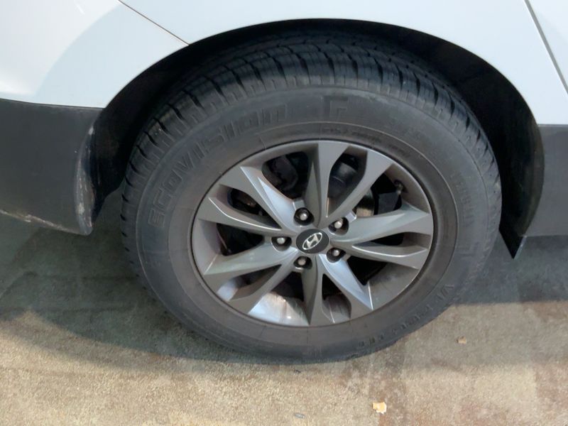 Hyundai ix35 1.6 Finale Blue 2WD 2015 – снимка 9