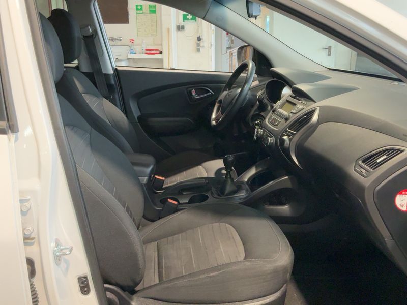 Hyundai ix35 1.6 Finale Blue 2WD 2015 – снимка 16