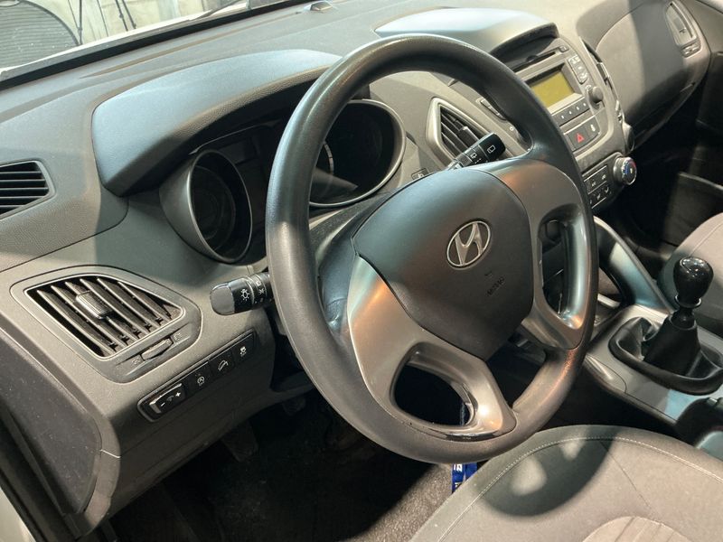 Hyundai ix35 1.6 Finale Blue 2WD 2015 – снимка 29