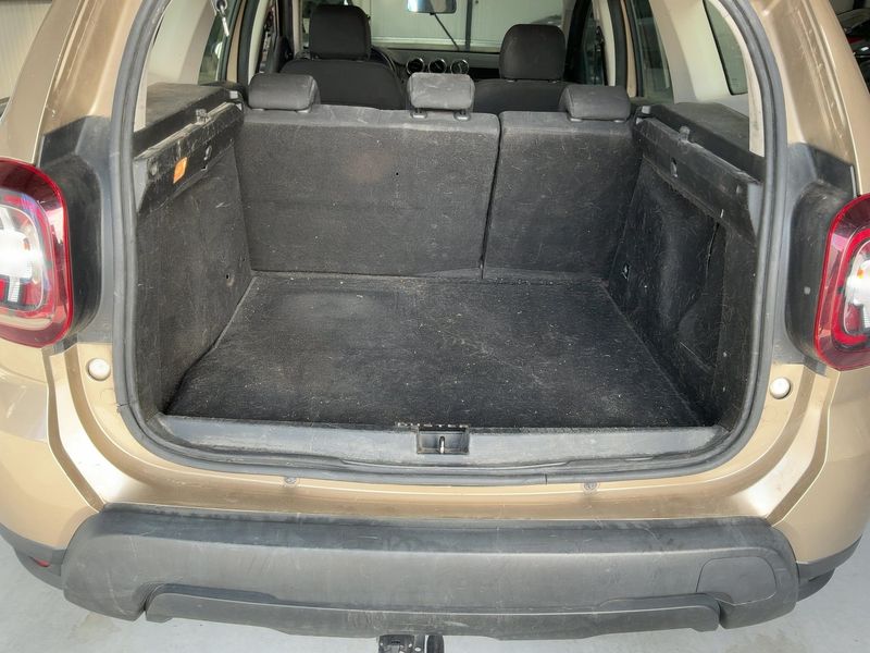 Dacia Duster 1.5 Blue dCi Essential 2019 – снимка 10