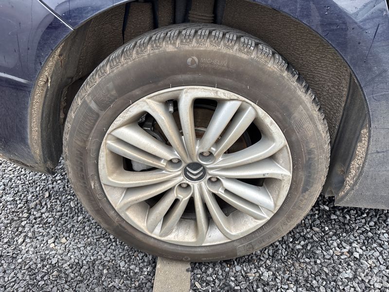 Citroen C4 1.2 e-THP Shine 2016 – снимка 33