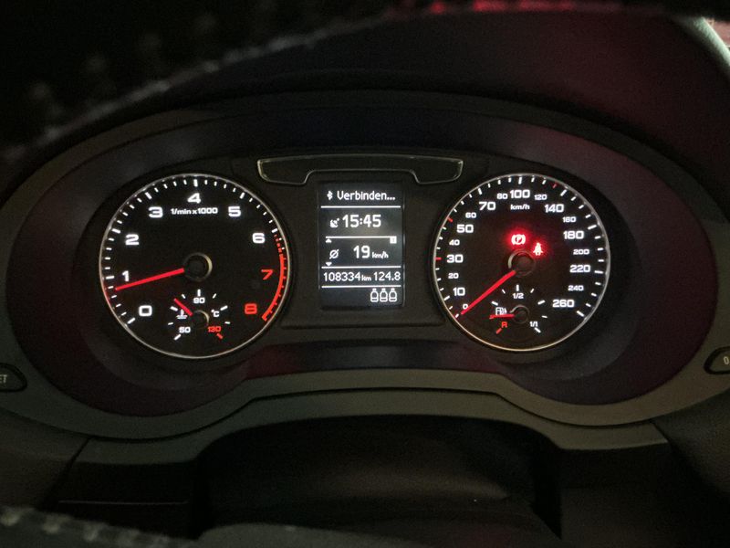 Audi Q3 2.0 TFSI 2015 – снимка 18