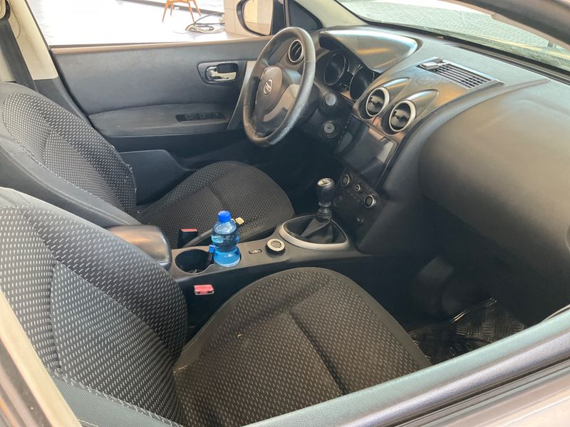 Nissan Qashqai 2.0 dCi Acenta 4x4 2008 – снимка 3