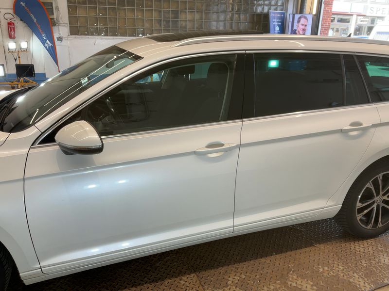 Volkswagen Passat 1.4 TSI Comfortline BlueMotion Tech 2017 – снимка на щета