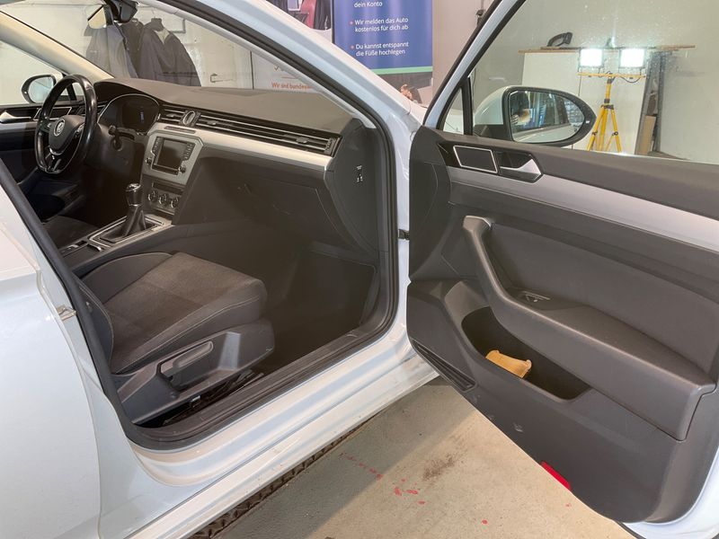Volkswagen Passat 1.4 TSI Comfortline BlueMotion Tech 2017 – снимка на щета