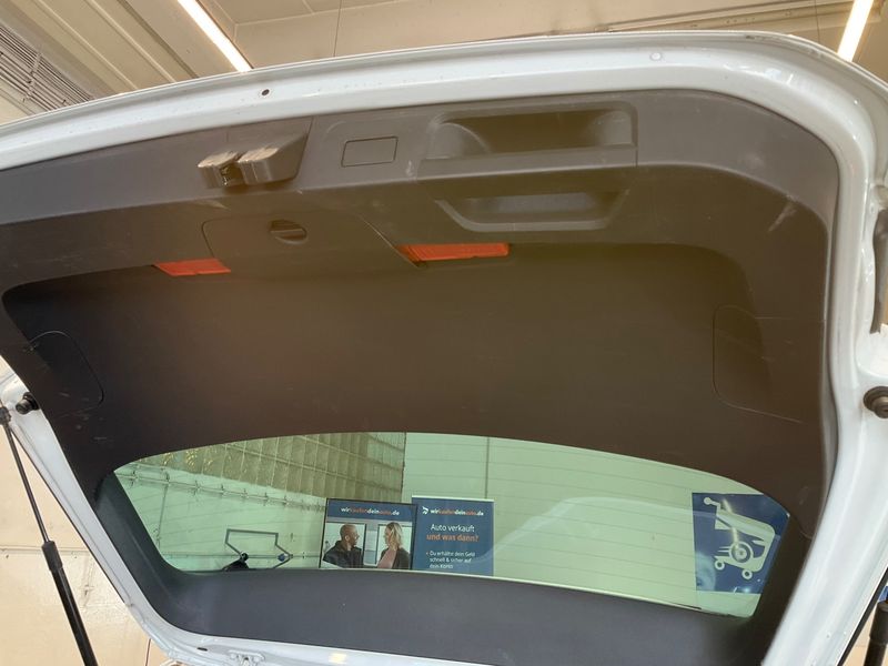 Volkswagen Passat 1.4 TSI Comfortline BlueMotion Tech 2017 – снимка на щета