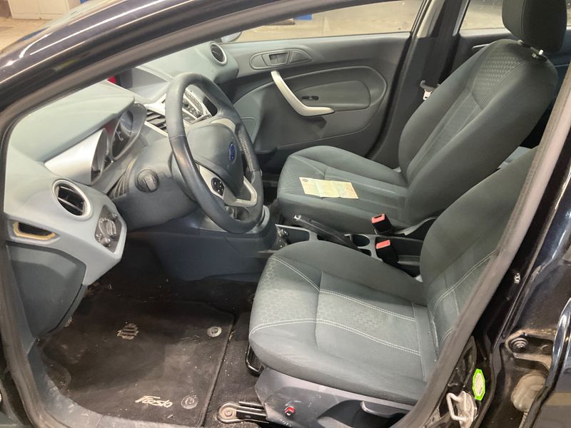 Ford Fiesta 1.25 Titanium 2011 – снимка 3