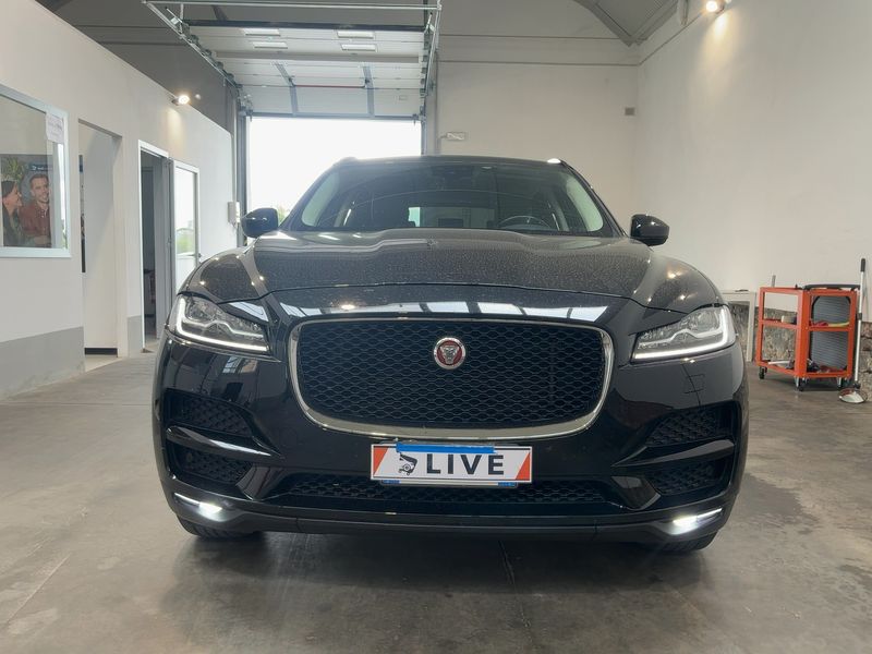 Jaguar F-Pace 20d Prestige AWD 2020 – снимка 14