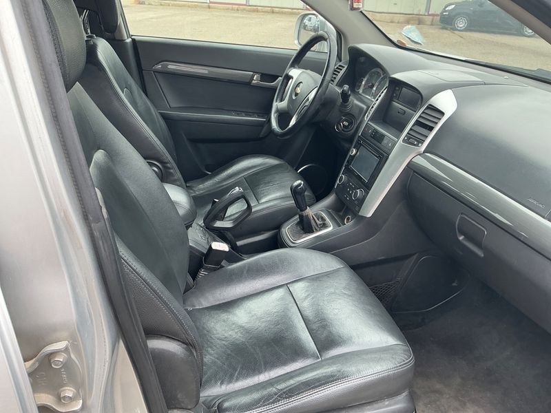 Chevrolet Captiva 2.0 Diesel D LT 4WD 2009 – снимка 3