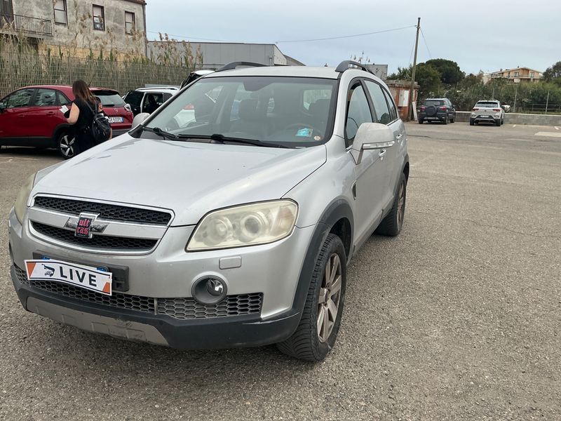 Chevrolet Captiva 2.0 Diesel D LT 4WD 2009 – снимка 1