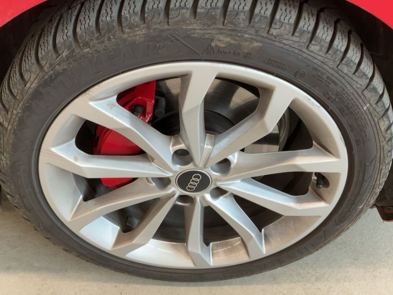 Audi A4 40 TFSI Mild-Hybrid quattro S line 2024 – снимка 11
