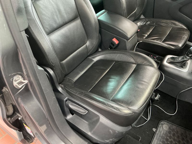 Volkswagen Tiguan 2.0 TDI Sport & Style 4Motion BlueMotion Tech 2014 – снимка 32