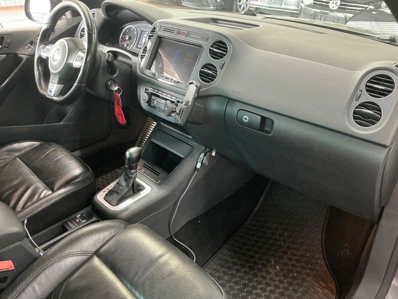 Volkswagen Tiguan 2.0 TDI Sport & Style 4Motion BlueMotion Tech 2014 – снимка 27