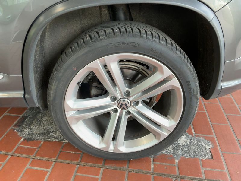 Volkswagen Tiguan 2.0 TDI Sport & Style 4Motion BlueMotion Tech 2014 – снимка 5