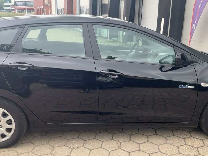 Hyundai i30 1.6 GDI Trend 2013 – снимка 10