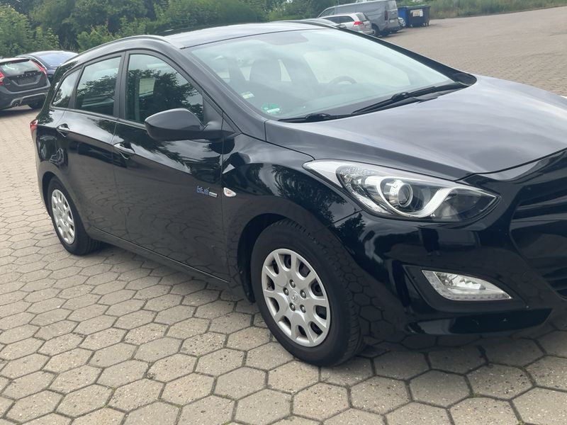 Hyundai i30 1.6 GDI Trend 2013 – снимка 12