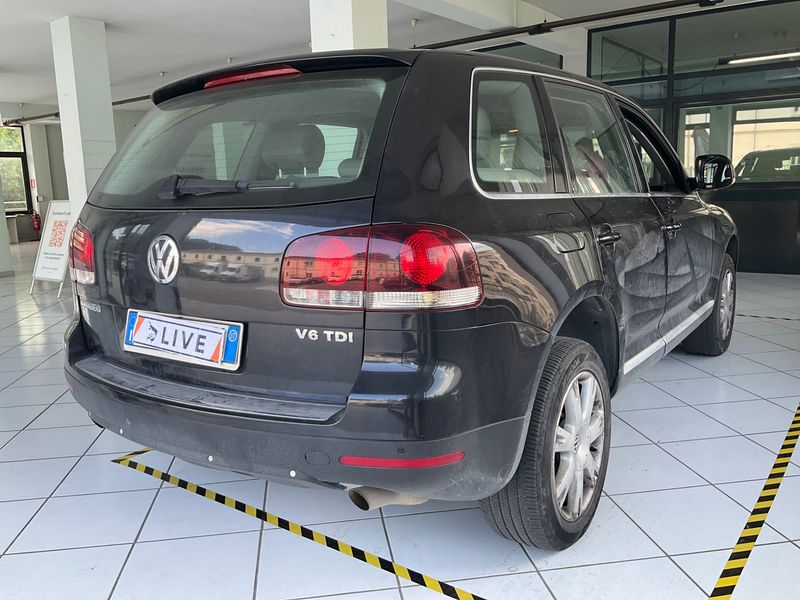 Volkswagen Touareg 3.0 V6 TDI Exclusive 2007 – снимка 2