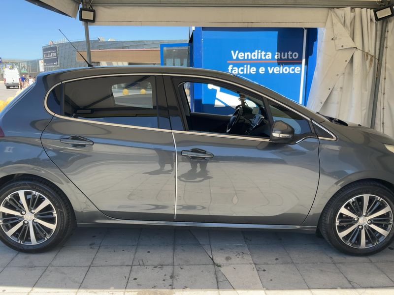Peugeot 208 1.6 Blue-HDi Allure 2016 – снимка 10